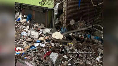 Mumbai Building Collapsed : मलाड में 3 मंजिला इमारत गिरने से दर्दनाक हादसा, तीन लोगों के दबे होने की आशंका, राहत-बचाव का काम जारी