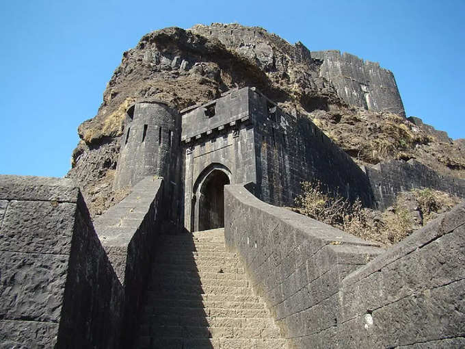 लोहागढ़ किला, पुणे - Lohagad Fort, Pune