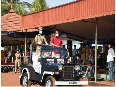 മലപ്പുറത്തും റിപ്പബ്ലിക് ദിനാഘോഷം; മന്ത്രി കെ രാജന്‍ അഭിവാദ്യം സ്വീകരിച്ചു, വീഡിയോ