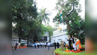rashmi thackeray: मुख्यमंत्र्यांच्या पत्नी रश्मी ठाकरेंकडून राष्ट्रध्वजाचा अवमान?, अ‍ॅड पाटील यांची पोलिस आयुक्तांकडे तक्रार