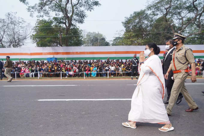 রেড রোডে প্রজাতন্ত্র দিবস উদযাপন, প্রদর্শিত নেতাজির ট্যাবলোও