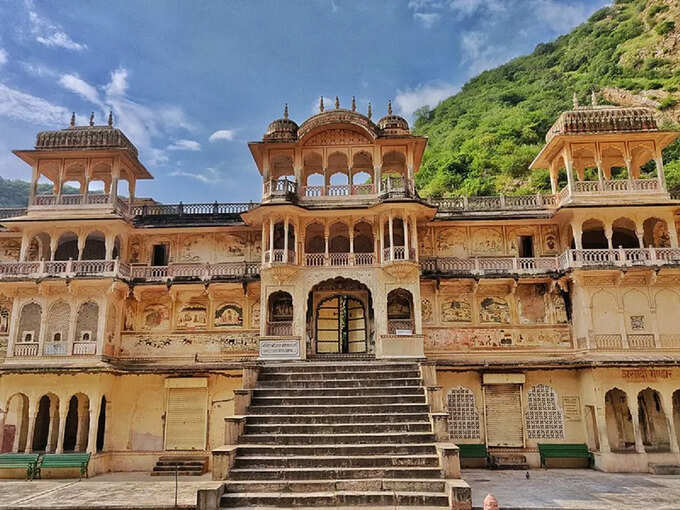 बंदर मंदिर, जयपुर - Monkey Temple, Jaipur