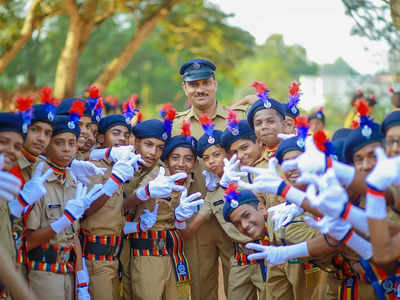 സ്റ്റുഡന്റ് പോലീസിൽ മതപരമായ വസ്ത്രം അനുവദിക്കില്ലെന്ന് സ‍ര്‍ക്കാര്‍