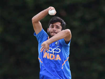 Ravi Bishnoi News: रवि बिश्नोई कभी बनना चाहते थे तेज गेंदबाज, जानिए फिर कैसे बने तोप लेग स्पिन