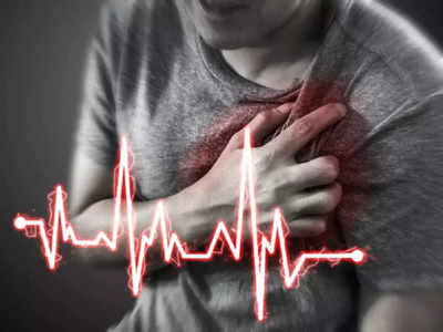 <strong>Heart attack first aid :</strong> हार्ट अटॅक आल्यावर 15 मिनिटांच्या आतमध्ये करा हे काम, वाचू शकतो रूग्णाचा जीव..!