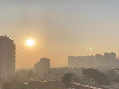 Delhi Weather Update : कड़ाके की ठंड से दिल्लीवालों को मिली थोड़ी राहत, धूप निकलने से 19 दिन बाद पारा पहुंचा 20 डिग्री के पार