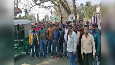 ধর্মঘটে স্তব্ধ পেট্রাপোলের সীমান্ত বাণিজ্য, ক্ষোভ বাড়ছে BSF-এর বিরুদ্ধে