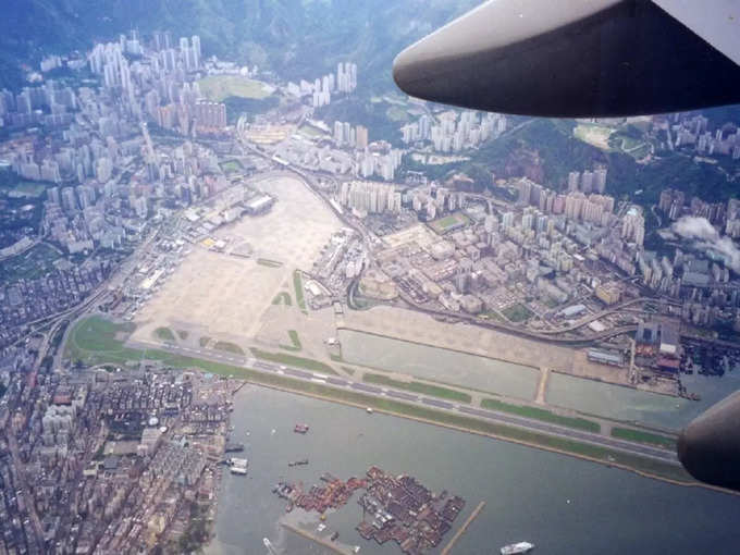 हांगकांग का काई तक हवाई अड्डा - Hong Kongs Kai Tak Airport