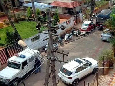 വല്ലാത്ത ആഗ്രഹം; സ്വപ്ന സാക്ഷാത്കാരത്തിനായി പോലീസ് ജീപ്പ് മോഷ്ടിച്ച് യുവാവ്