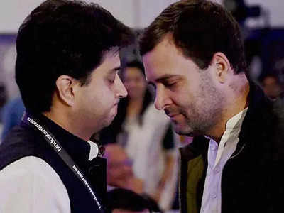 Cong Vs BJP in CG: राहुल को काले झंडे का बदला लेगी कांग्रेस, बीजेपी नेताओं का इसी तरह होगा विरोध, शुरुआत सिंधिया से