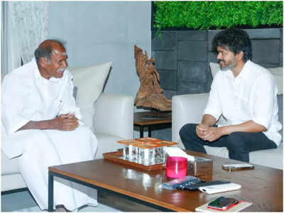 Puducherry CM : తెలివిగా రాజ‌కీయ పావులు క‌దుపుతున్న హీరో విజ‌య్‌..ముఖ్య‌మంత్రితో భేటీ!