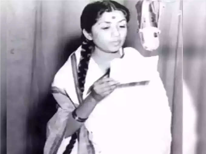 Lata Mangeshkar Song Recording