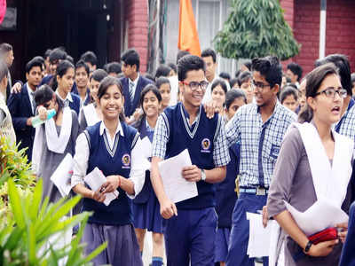 Schools Reopens: दिल्ली, UP समेत इन राज्यों में आज से खुल गए स्कूल-कॉलेज, जानें हर डिटेल