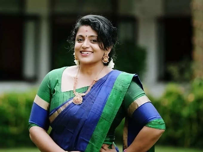 ​ആദ്യത്തെ സിനിമ