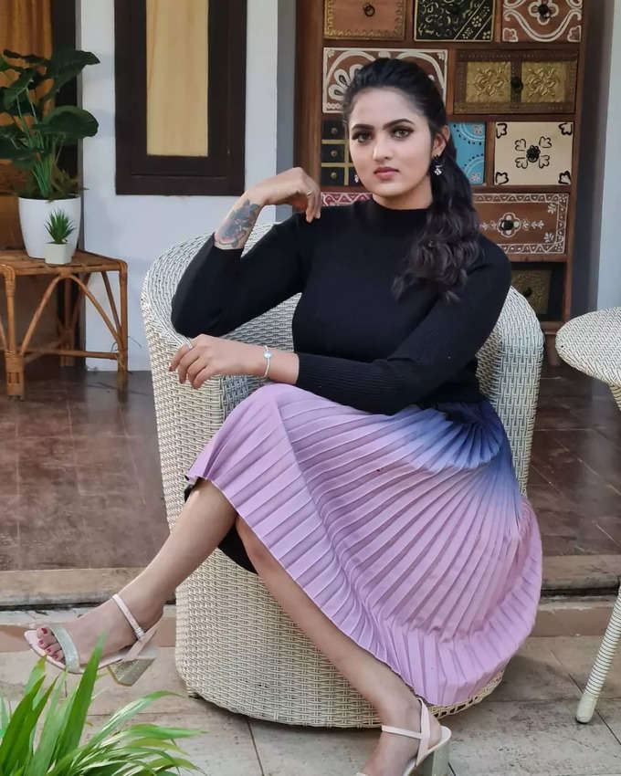 Actress Radhika Preethi_26