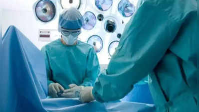 Human spinal cord implants: દુનિયામાં પહેલી વખત ઈઝરાયલમાં મનુષ્યની કરોડરજ્જુનું ટ્રાન્સપ્લાન્ટ કરાયું