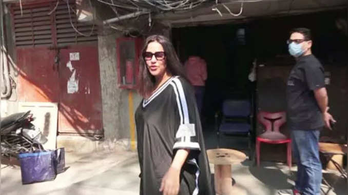 Neha Dhupia ની ફિલ્મ ધ થર્સ ડેનું ટ્રેલર ફેન્સને પસંદ પડ્યું 