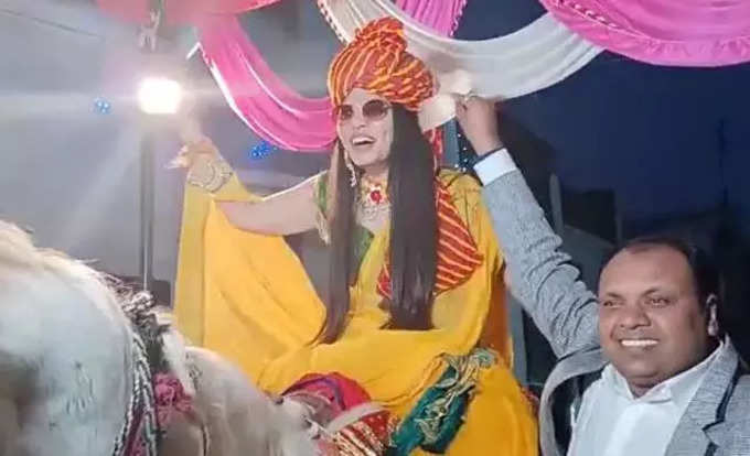 bride takes baraat 1