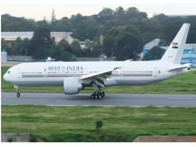 Air India One चा वेग व उड्डाण