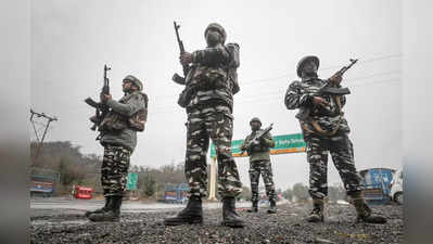 Jammu-Kashmir: बांदीपोरा में सुरक्षाबलों के काफ‍िले पर ग्रेनेड हमला, एक पुलिसकर्मी शहीद, चार जवान घायल