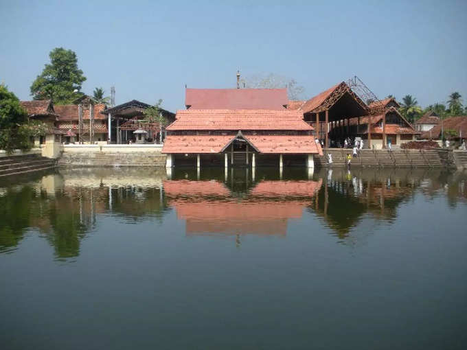 श्री कृष्ण मंदिर, अमाबलपुझा - Sree Krishna Temple, Ambalapuzha