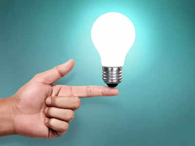 बढ़िया रोशनी के लिए इस्तेमाल करें Bajaj के LED Bulb, कीड़े-मकोड़े भी रहेंगे घर से दूर