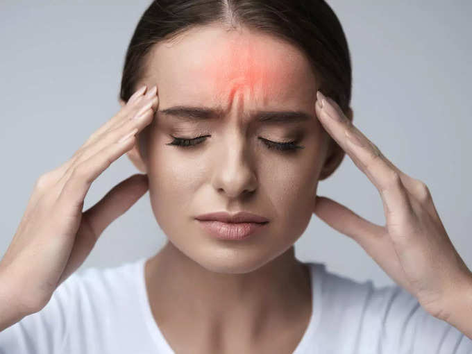 सिरदर्द ओमीक्रोन का आम लक्षण