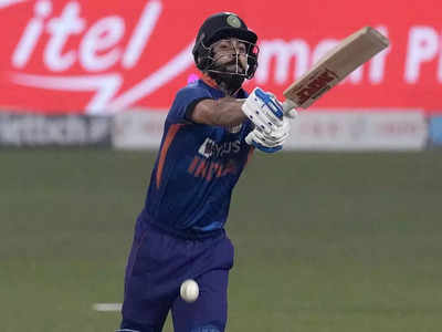 IND vs WI: विराट कोहली ने छोड़ा भारतीय टीम का बायो-बबल, टी20 सीरीज का अंतिम मैच नहीं खेलेंगे