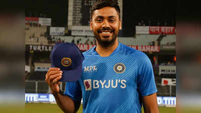 Avesh Khan T20I debut: IPL में गेंद से तबाही मचाने वाले आवेश खान का T20 डेब्यू, भुवनेश्वर कुमार ने दी स्पेशल कैप