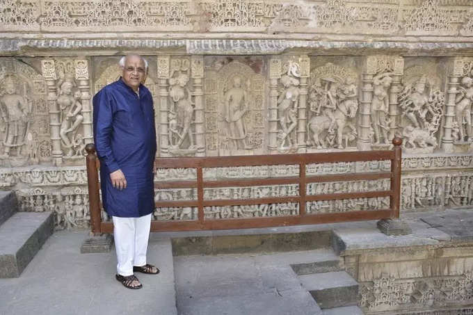 CM ભૂપેન્દ્ર પટેલે પાટણના મંદિર અને રાણકી વાવની લીધી મુલાકાત