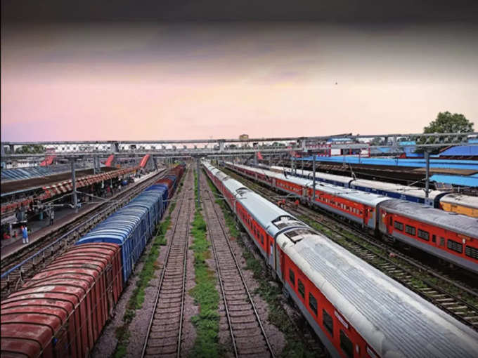 बंगाल में एक और गुमनाम रेलवे स्टेशन - Another nameless railway station