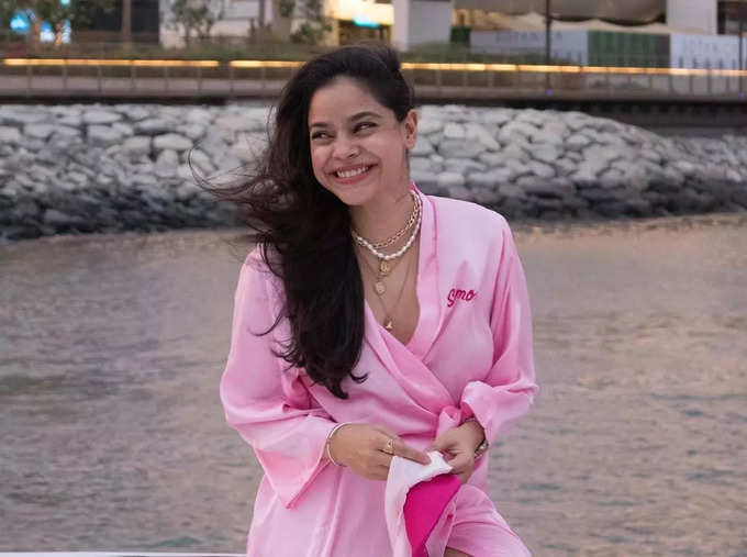 Sumona Chakravarti