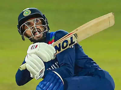 Ruturaj Gaikwad Ruled Out: भारत को मैच से ठीक पहले बड़ा झटका, CSK स्टार रुतुराज गायकवाड़ T20 सीरीज से बाहर, मयंक अग्रवाल टीम में शामिल