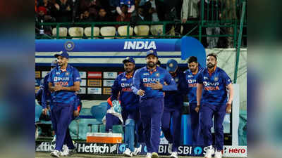 Rohit Sharma News: मैदान पर उतरते ही रोहित शर्मा ने तोड़ा शोएब मलिक का रिकॉर्ड, बने सबसे अधिक T20I खेलने वाले क्रिकेटर