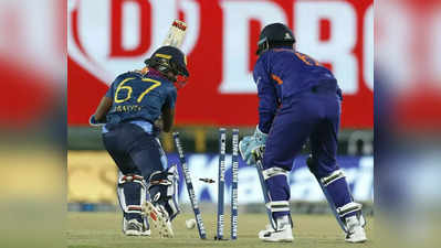 IND vs SL 3rd T20: ‘ஷனகாவின் தவறான முடிவு’…பேட்ஸ்மேன்களை கதறவிட்ட இந்திய பௌலர்கள்: எளிய இலக்கு!