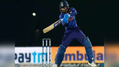 IND vs SL: श्रेयस अय्यर ने लगाई फिफ्टी की हैट्रिक, इन दिग्गज बल्लेबाजों की श्रेणी में हुए शामिल