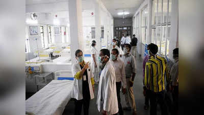 Delhi Corona News :  पहले 16 हजार थे अब घटकर 2735 बेड ही बचे, दिल्ली के अस्पतालों में कोविड रिजर्व बेड हुए कम