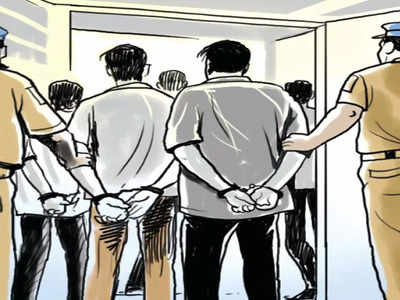 कार चोरी, स्नैचिंग और नशे की लत, दिल्ली पुलिस ने नैशनल गोल्ड मेडलिस्ट बॉक्सर को किया अरेस्ट