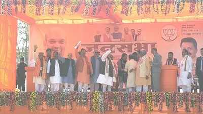 UP Election 2022: कुशीनगर में विपक्षियों पर बरसे गृहमंत्री अमित शाह, कहा-योगी राज में माफ़िया सलाखों के पीछे