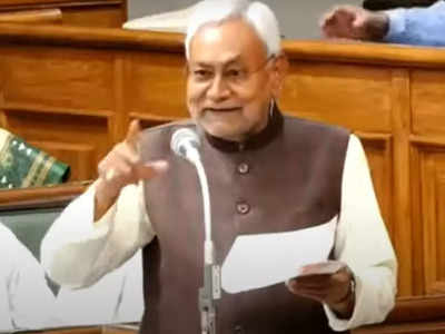 Bihar assembly budget session : CM नीतीश विधानसभा में गिनाने लगे बिहार में कब्रिस्तानों की संख्या, उठकर भागे तेजस्वी यादव समेत तमाम विपक्षी नेता
