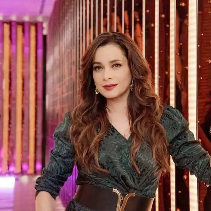 neelam kothari3