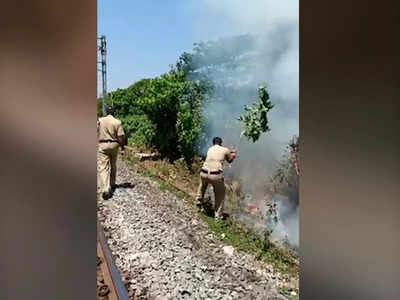 താവക്കരയില്‍ വന്‍തീപിടിത്തം; പരിഭ്രാന്തരായി ജനം, വീഡിയോ