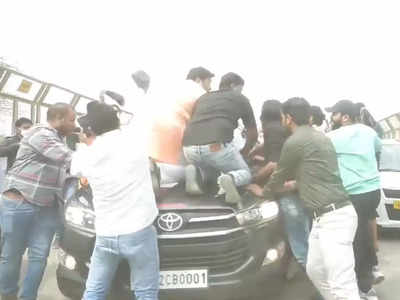 Satyendar Jain Convoy Attack: बीजेपी के ‘गुंडों’ ने सत्येंद्र जैन के काफिले पर हमला किया... आप का गंभीर आरोप