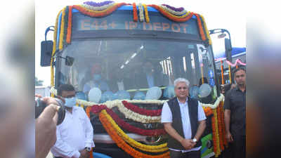 दिल्ली में पहली बार बसों की संख्या 7 हजार के पार, 100 नई CNG लो फ्लोर बसे जोड़ी गईं