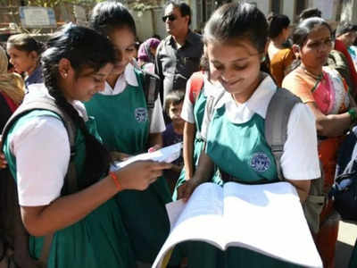 Women’s Day: शाळा सोडलेल्या विद्यार्थिनींना शिक्षणात सामावून घेण्याचा निर्णय