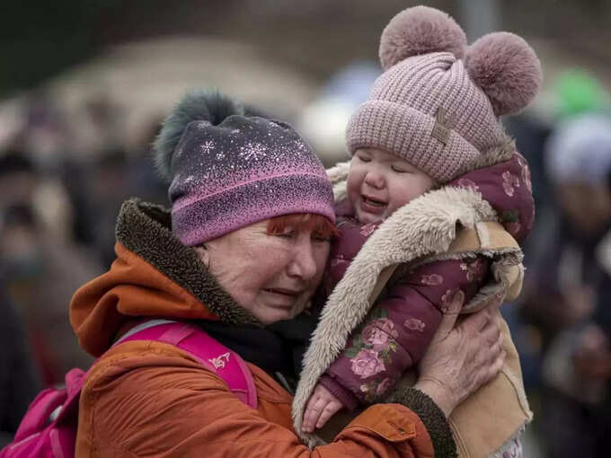 देश छोड़कर भागने का दर्द