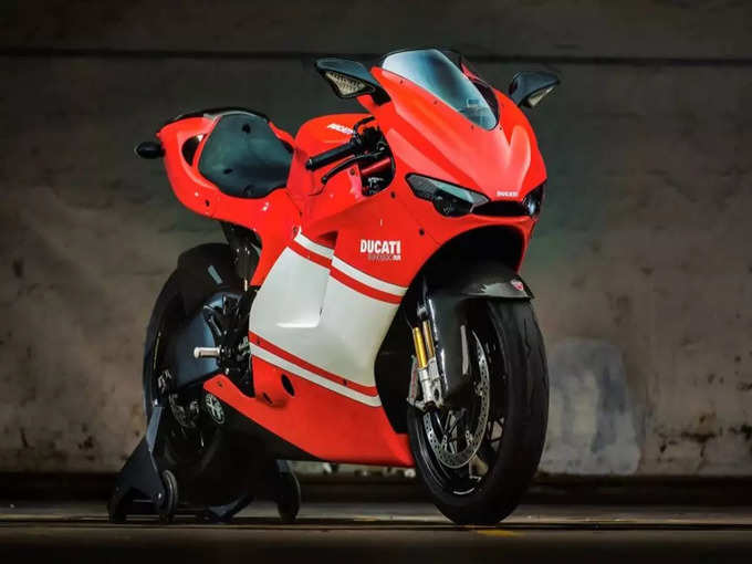 ​Ducati Desmosedici D16RR NCR M16