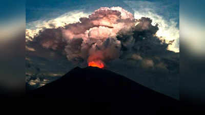 Indonesia Volcano : इंडोनेशिया में माउंट मेरापी ज्वालामुखी में कई बार विस्फोट, बिछी राख की चादर, 250 लोगों ने घर छोड़ा