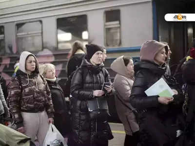 Ukraine-এর মহিলাদের জন্য প্রার্থনায় অরুণাচলের মেয়েরা