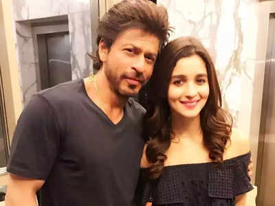 Alia Bhatt को Shah Rukh के खाली पेट से आती थी गुड़-गुड़ की आवाज, जानें क्यों भूखे रहते थे किंग खान